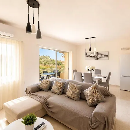 Modern 2br Flat In - 5 Min To *