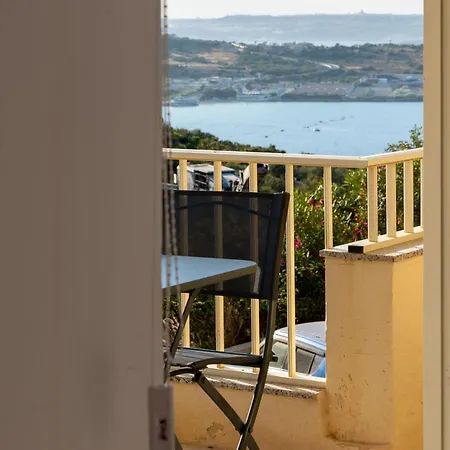 Modern 2br Flat In - 5 Min To *