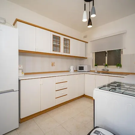 Modern 2br Flat In - 5 Min To Mellieħa